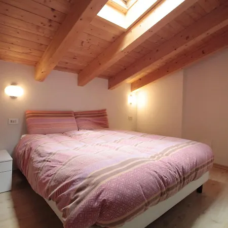 Aria 3 Apartment *
